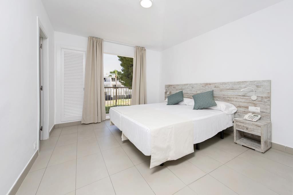 Apartamentos Vibra Riviera San Antonio  Exterior foto